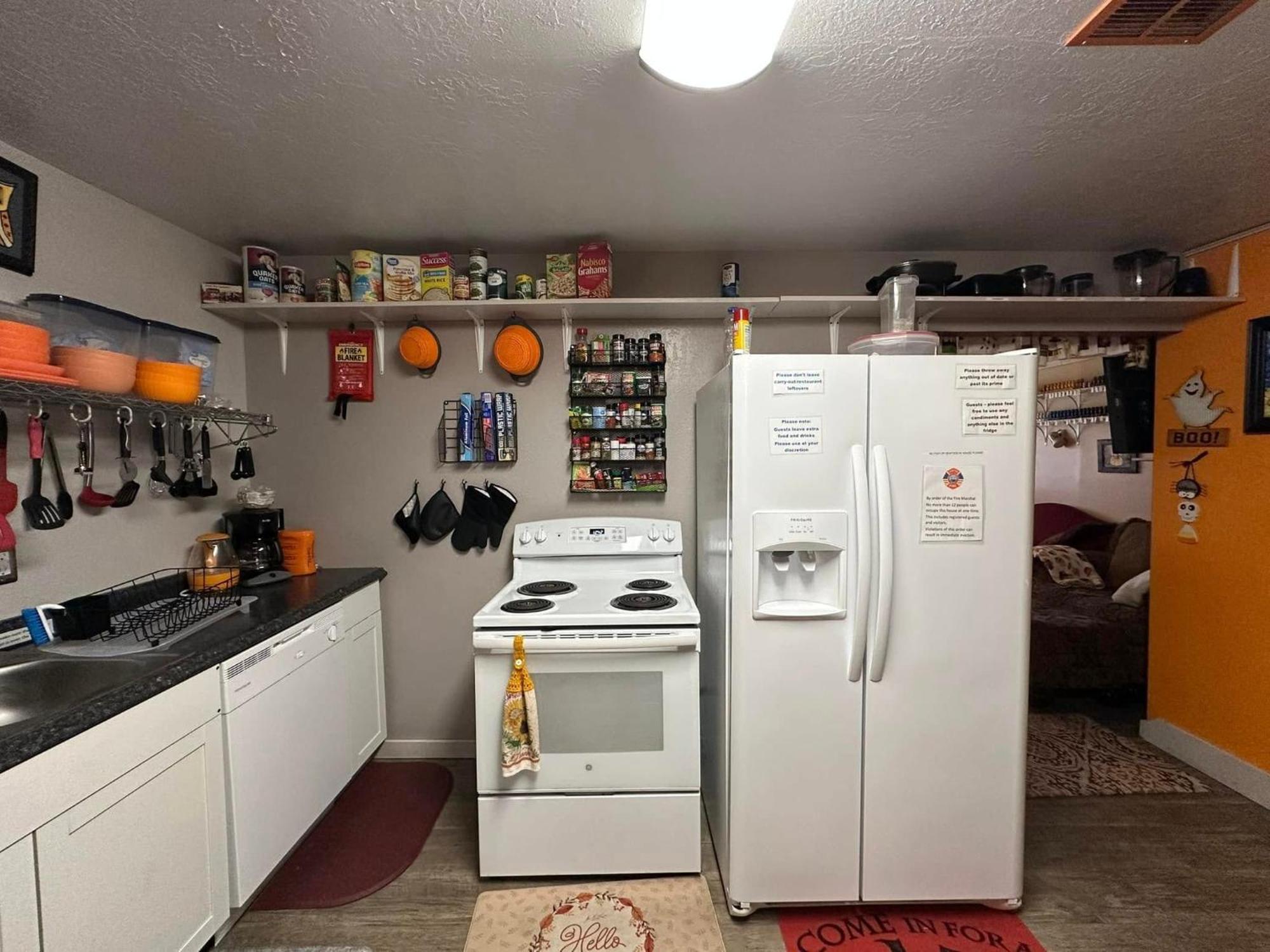 Ez 1 Mile To Fort Sill! Pumpkin Cottage Sleeps 9, Grills, Firepit, Laundry ลอว์ตัน ภายนอก รูปภาพ