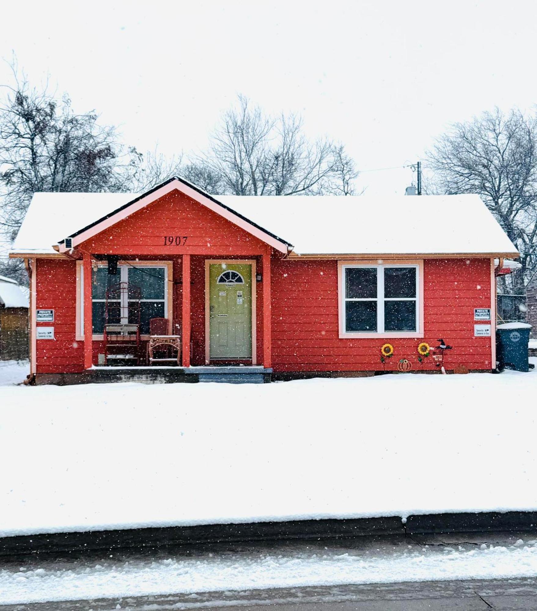 Ez 1 Mile To Fort Sill! Pumpkin Cottage Sleeps 9, Grills, Firepit, Laundry ลอว์ตัน ภายนอก รูปภาพ